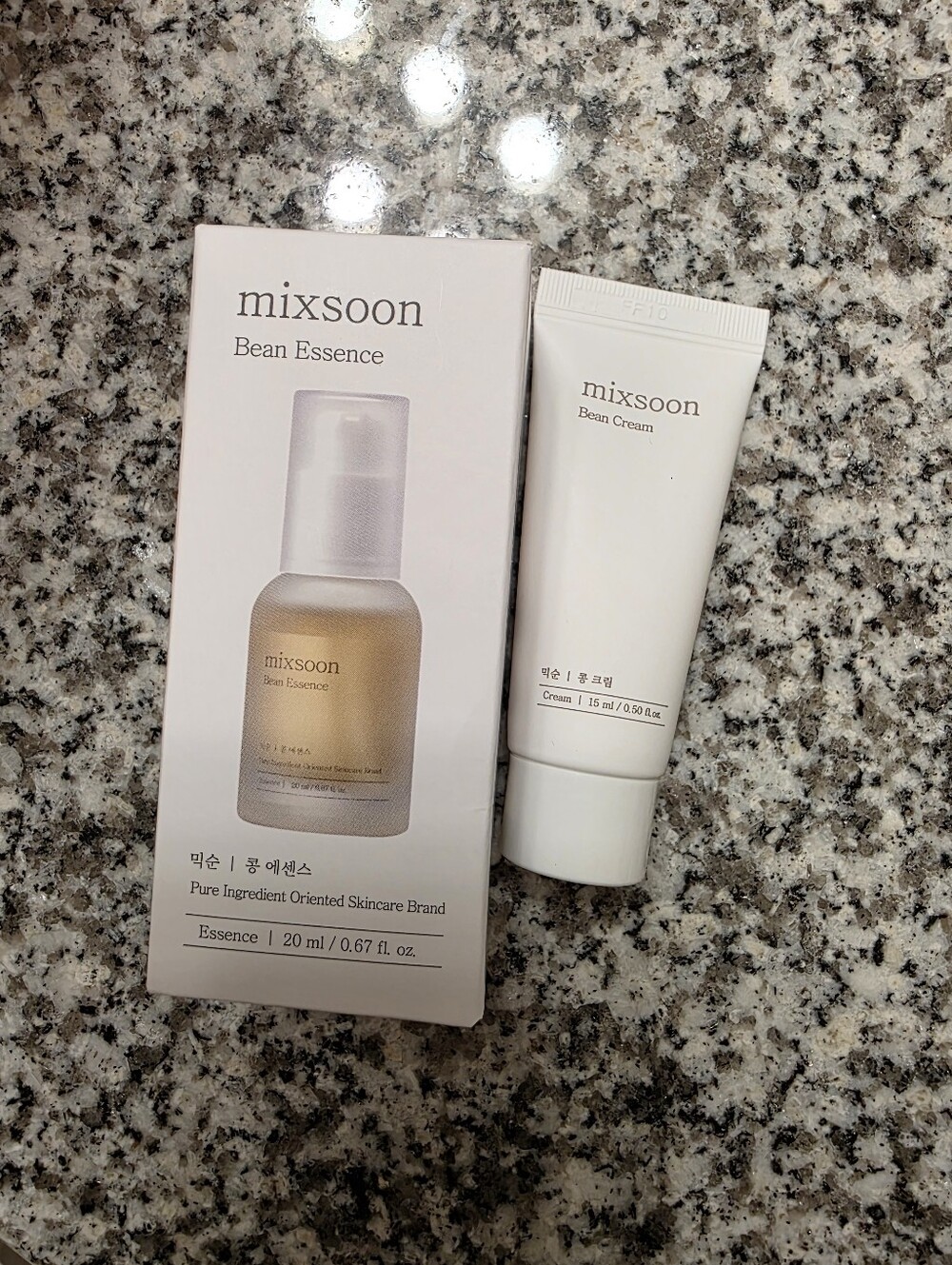 mixsoon Bean Essence & Bean Cream - White and Cream Skincare Set